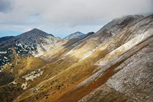 UNESCO World Heritage Site Mountains Drucke: Autumn marble mountain range