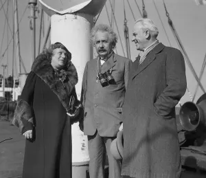 Albert Einstein Drucke: Albert Einstein and Others