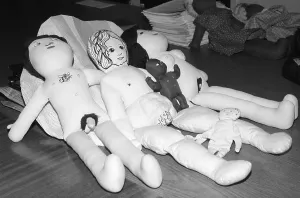 Anatomisch-richtige Weichpuppen