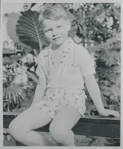 Vintage Style Clothing Drucke: Boy Posing for Camera