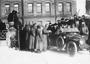 Russian Revolution Drucke: Checkpoint on the Duma Grounds