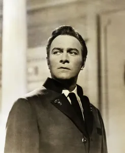 Head And Shoulders Portrait Photography Drucke: Closeup Of Actor Christopher Plummer