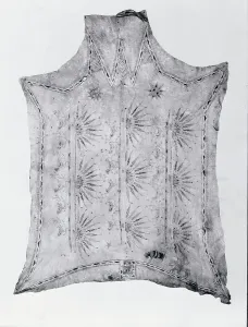 Traditional Native Clothing Drucke: Decorative Hide