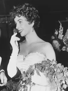 Elizabeth Taylor bei der Premiere