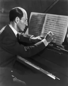 George Gershwin Biography Drucke: Gershwin Composing