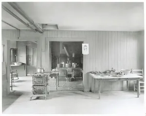 Retro Home Decor Inspiration Drucke: Empty Kitchen
