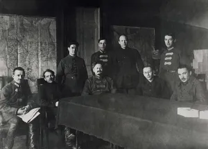 Communist Leader Portrait Drucke: Leon Trotsky with Comrades