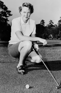 Golf Legends Of The Past Drucke: Mickey Right Posing for the Camera