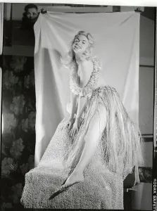 Vintage Celebrity Photos Drucke: Portrait of Jayne Mansfield