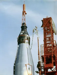Cape Canaveral Launch Site Drucke: Rocket on Launch Pad