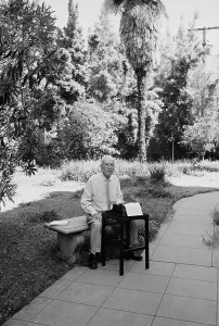 American Writers Drucke: Upton Sinclair with Typewriter