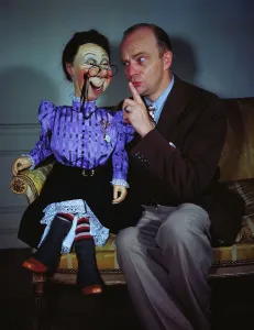 Prominent Persons In Entertainment Drucke: Ventriloquist and Puppet