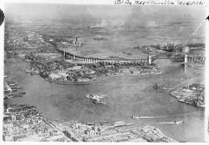 NYC Waterfront Views Drucke: View of Hell Gate Bridge