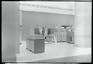 Vintage Office Equipment Drucke: View of IBM Computers