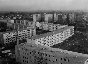 Munich Germany Architecture Drucke: Zig Zag Housing Development