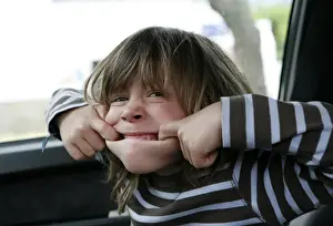 Happy Child Photography Drucke: Boy, 5, making a grimace