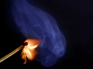 Burning Match Drucke: Burning match
