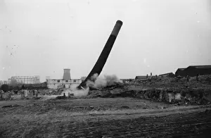 Bilder aus dem Jahr 1974: Stürzender Kamin