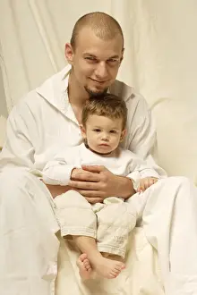 Brown Haired Men Drucke: Father and son