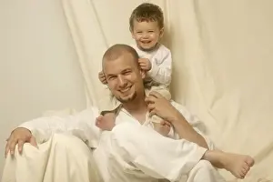 Happy Family Portraits Drucke: Father and son