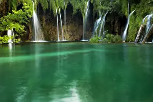 Croatia UNESCO World Heritage Site Drucke: Into the green