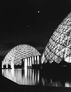 Reflections In Water Drucke: The Domes