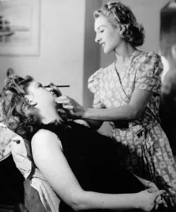 Beauty Cosmetics Drucke: Making Up Client