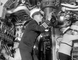 Fox Photos Getty Images Archive Drucke: Up Periscope