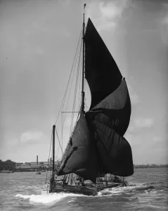 Vintage Sailing Vessel Drucke: Full Sails