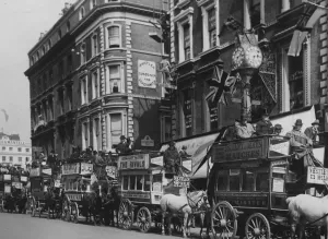 Horse Drawn Vehicles London Drucke: Traffic Queue