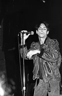 Rock N Roll Legends Drucke: Iggy Pop Performs In LA