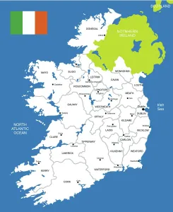 Drucke von Detaillierte Karte von Irland Landschaftliche Gemälde Drucke: Karte von Irland