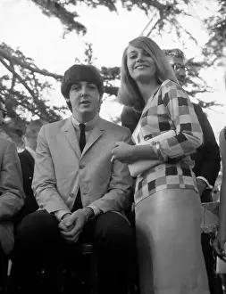 Classic Celebrity Photoshoots Drucke: McCartney & Lipton