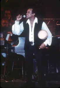 Entertainment History Pictures Drucke: Belafonte Performs