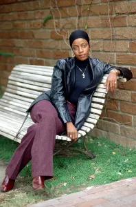 Classic Hollywood Glamour Shots Drucke: BernNadette Stanis Portrait Session