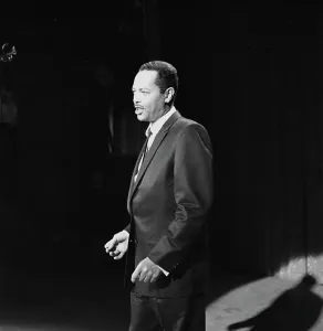 Classic Entertainment Photos Drucke: Billy Eckstine Performing