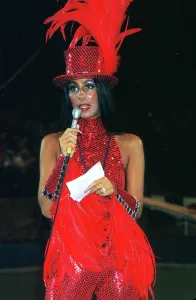 Vintage Circus Photos Drucke: Cher The Ringmaster