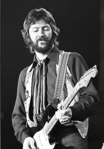 Eric Clapton Live Performance Drucke: Clapton Performs