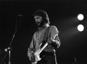 Classic Rock Performance Drucke: Clapton Performs