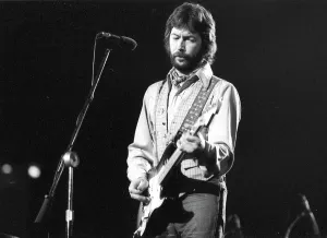Eric Clapton Live Performance Drucke: Clapton Performs