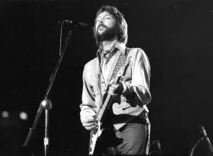 Eric Clapton Live Performance Drucke: Clapton Performs
