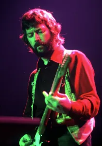 Eric Clapton Live Performance Drucke: Clapton Performs