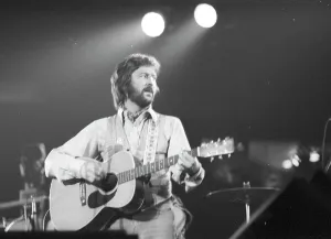 Eric Clapton Live Performance Drucke: Clapton Performs