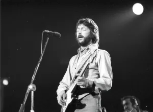Eric Clapton Live Performance Drucke: Clapton Performs