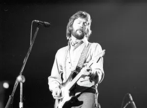 Classic Rock Musician Drucke: Clapton Performs