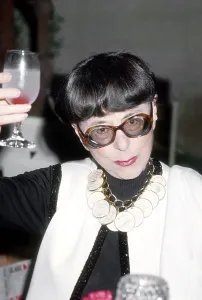 Classic Hollywood Style Drucke: Edith Head