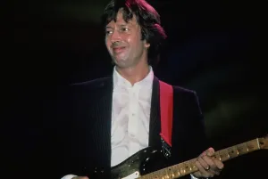 Eric Clapton spielt für ARMS.
