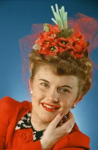 Vintage Model Photos Drucke: MODEL POSING IN 1938