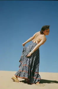 Vintage Model Poses Drucke: MODELS POSING IN 1939