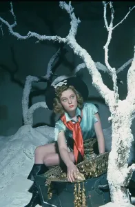 Vintage Model Poses Drucke: MODELS POSING IN 1939